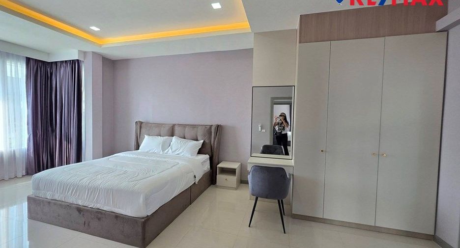 À vendre 5 chambres maison à Bang Lamung, Chonburi