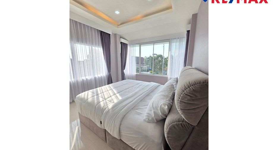 À vendre 5 chambres maison à Bang Lamung, Chonburi