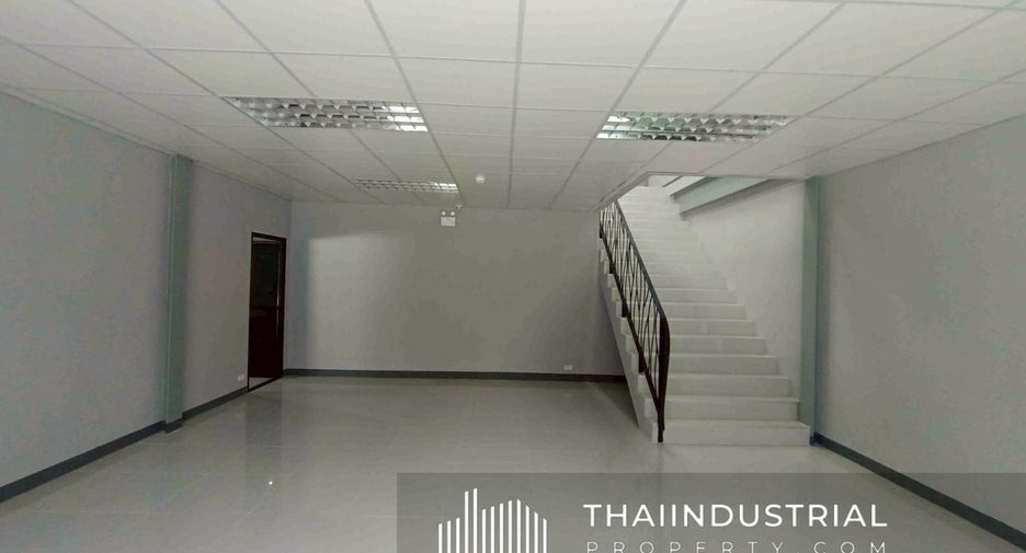 For rent warehouse in Ban Bueng, Chonburi