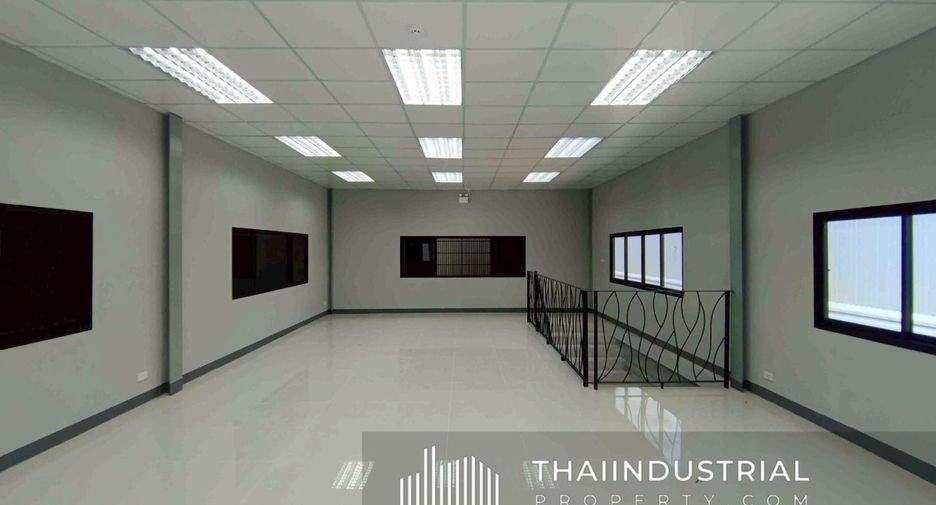 For rent warehouse in Ban Bueng, Chonburi