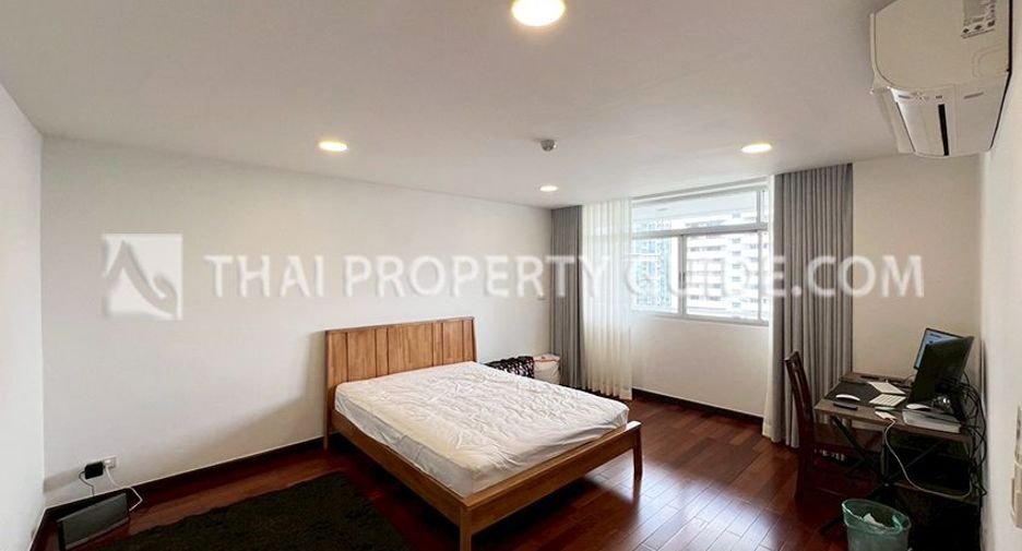 Condo en alquiler de 3 habitaciones en Watthana, Bangkok