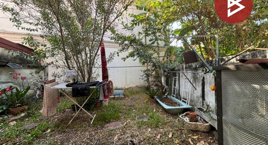 Reihenhaus zum Kauf mit 3 Zimmer in Bang Phli, Samut Prakan