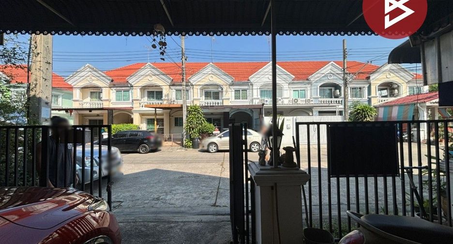 Reihenhaus zum Kauf mit 3 Zimmer in Bang Phli, Samut Prakan