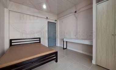 Продажа 54 спальни апартаменты в Банг Капи, Бангкок