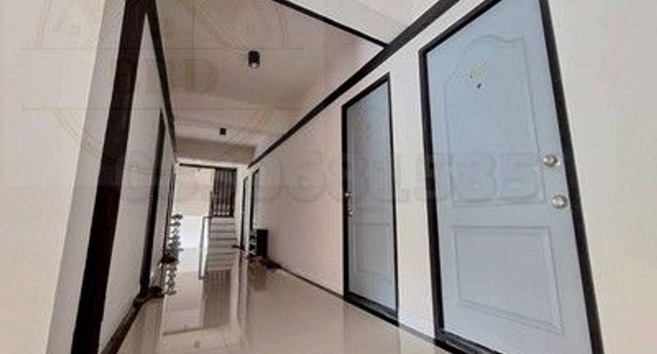 Apartment zum Kauf mit 54 Zimmer in Bang Kapi, Bangkok