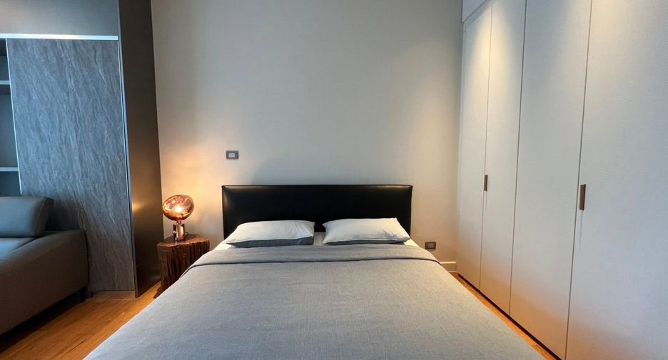 For rent 1 bed condo in Pathum Wan, Bangkok