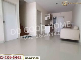 For sale 4 bedrooms townhouse in Lat Lum Kaeo, Pathum Thani