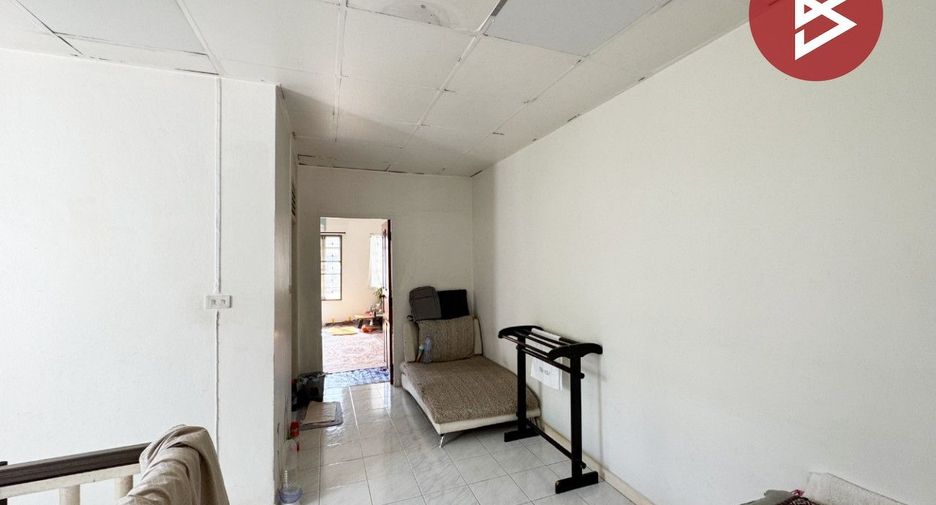 À vendre 3 chambres maison de ville à Bang Bua Thong, Nonthaburi