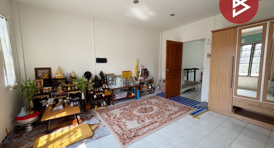 À vendre 3 chambres maison de ville à Bang Bua Thong, Nonthaburi