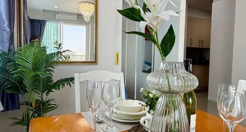 For rent 2 bedrooms condo in Bang Lamung, Chonburi