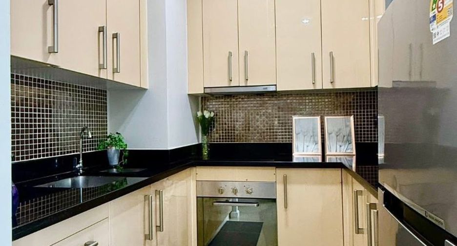 For rent 2 bedrooms condo in Bang Lamung, Chonburi