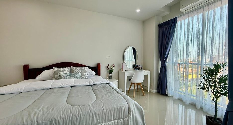 For rent 2 bedrooms condo in Bang Lamung, Chonburi