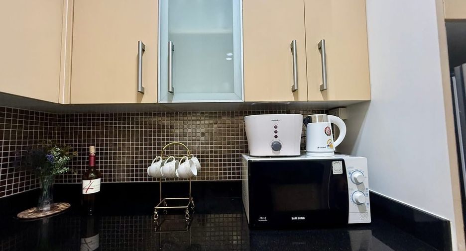 For rent 2 bedrooms condo in Bang Lamung, Chonburi