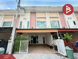 Reihenhaus zum Kauf mit 3 Zimmer in Si Racha, Chonburi
