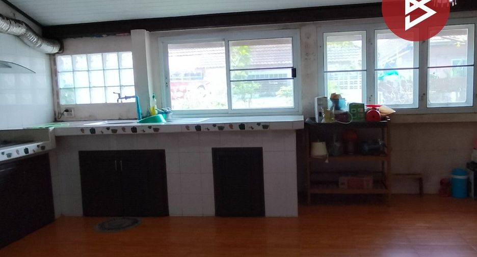 Haus zum Kauf mit 3 Zimmer in Mueang Nakhon Si Thammarat, Nakhon Si Thammarat