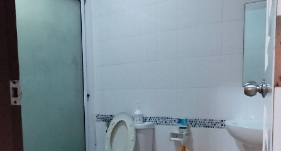 Haus zum Kauf mit 3 Zimmer in Mueang Nakhon Si Thammarat, Nakhon Si Thammarat