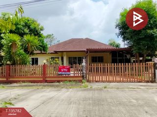 For sale 3 bedrooms house in Mueang Nakhon Si Thammarat, Nakhon Si Thammarat
