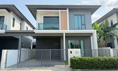 出租 3 卧室 独立屋 在 Bang Lamung, Chon Buri