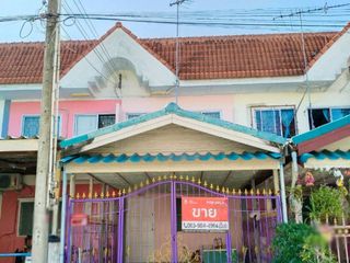 For sale 2 bedrooms townhouse in Bang Pakong, Chachoengsao