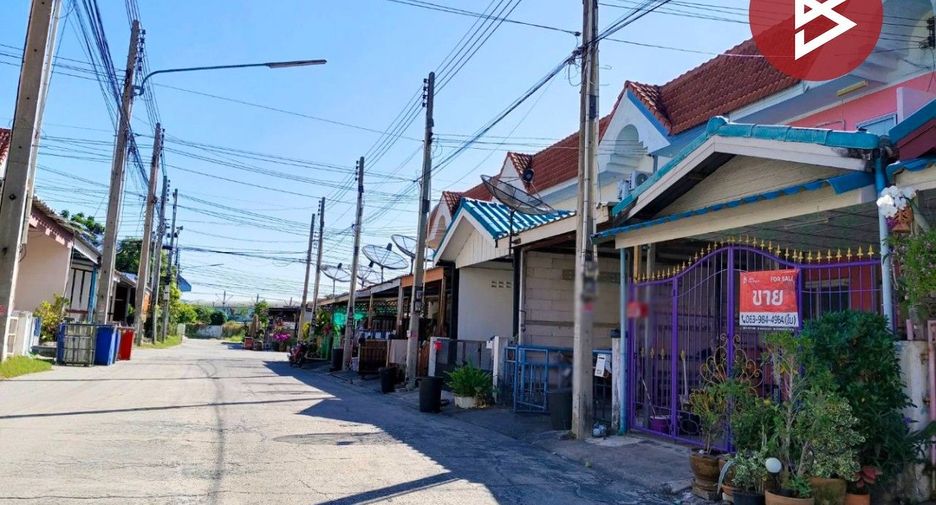 For sale 2 bedrooms townhouse in Bang Pakong, Chachoengsao