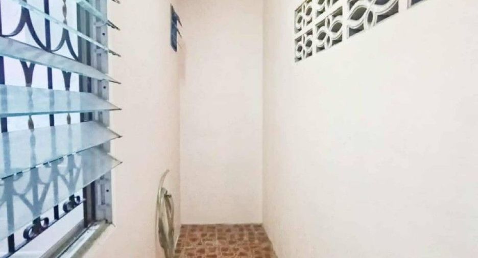 For sale 2 bedrooms townhouse in Bang Pakong, Chachoengsao