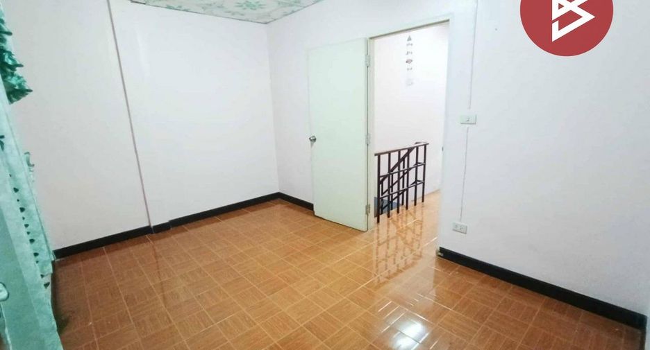 For sale 2 bedrooms townhouse in Bang Pakong, Chachoengsao