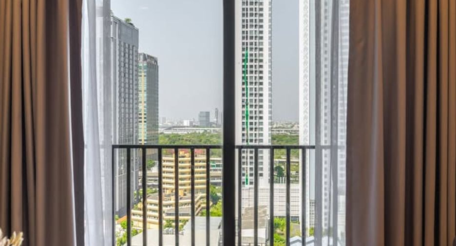 For rent 2 bedrooms condo in Chatuchak, Bangkok