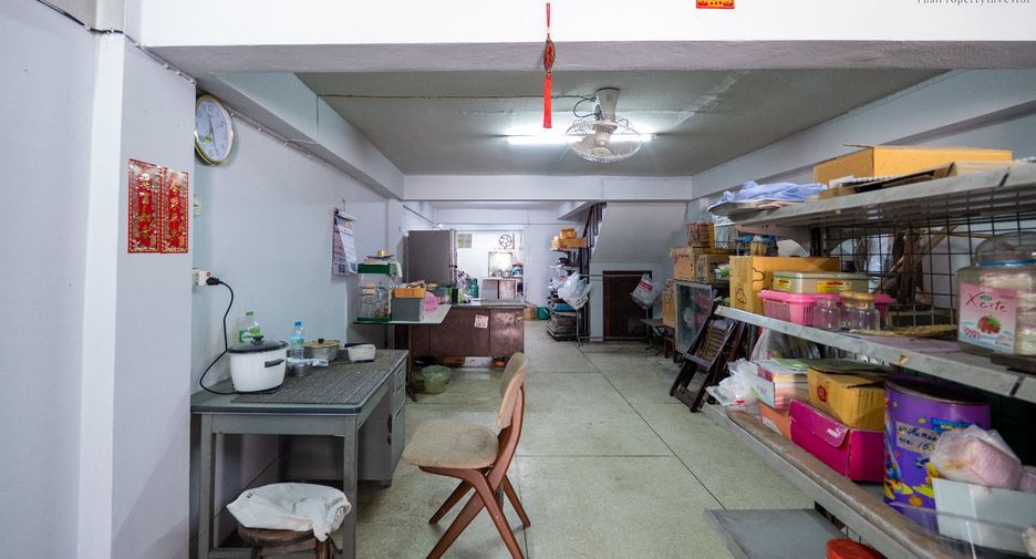 Local comercial en venta en Bang Kho Laem, Bangkok