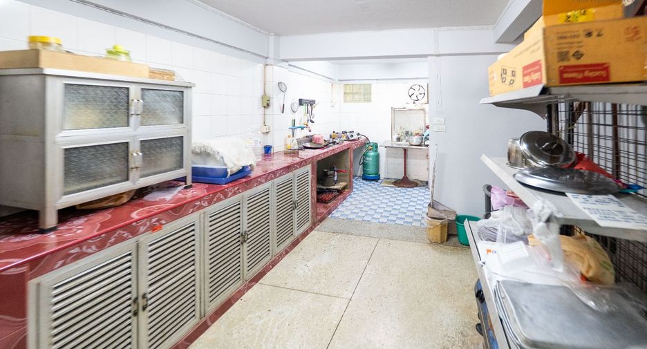 Local comercial en venta en Bang Kho Laem, Bangkok