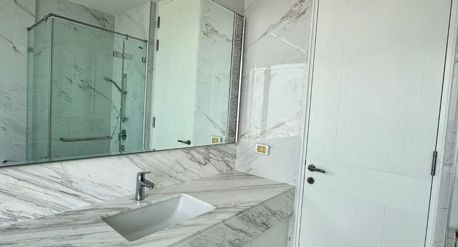 Condo en venta de 2 habitaciones en Bang Kho Laem, Bangkok