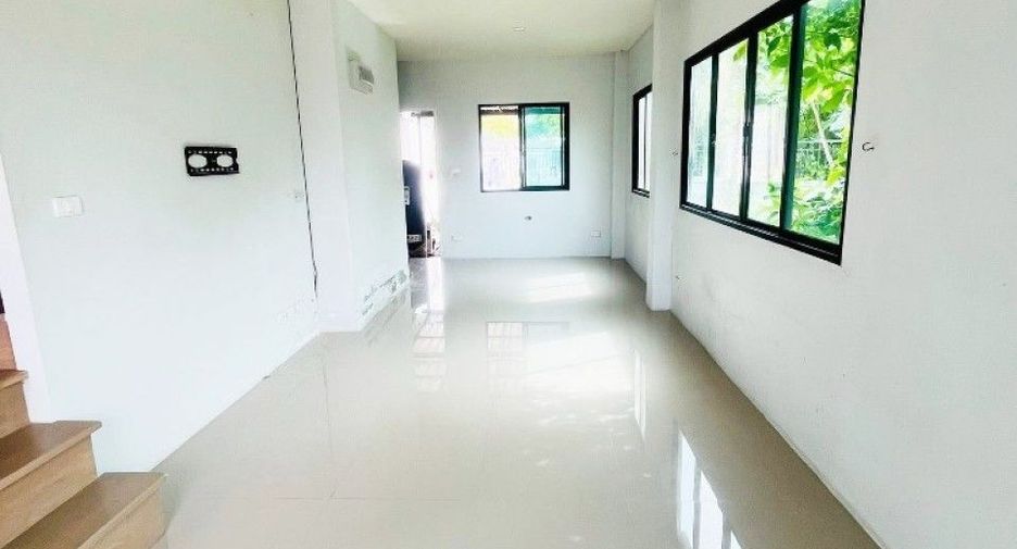 For sale 2 bedrooms townhouse in Bang Bo, Samut Prakan