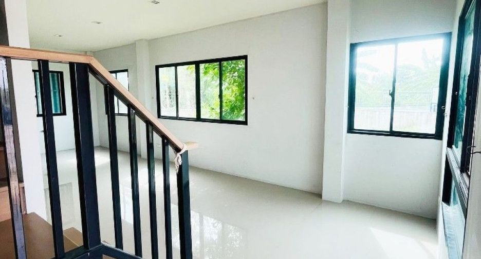 For sale 2 bedrooms townhouse in Bang Bo, Samut Prakan