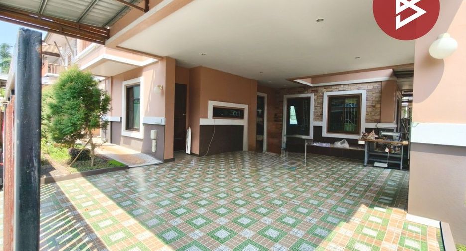For sale 3 bedrooms house in Mueang Chon Buri, Chonburi