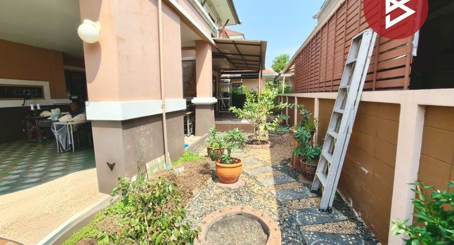 For sale 3 bedrooms house in Mueang Chon Buri, Chonburi