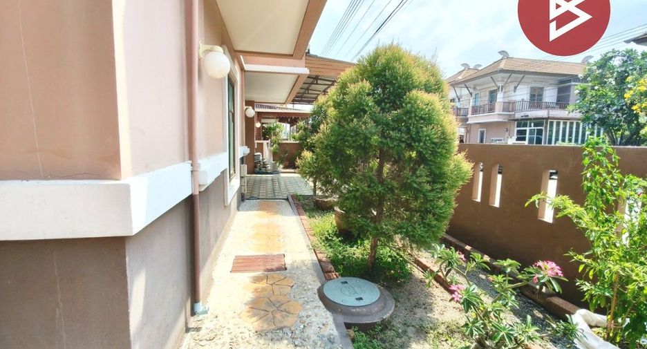 For sale 3 bedrooms house in Mueang Chon Buri, Chonburi