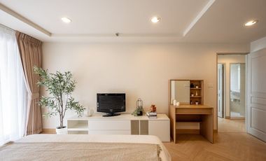 Wohnung zum Kauf mit 3 Zimmer in Yan Nawa, Bangkok