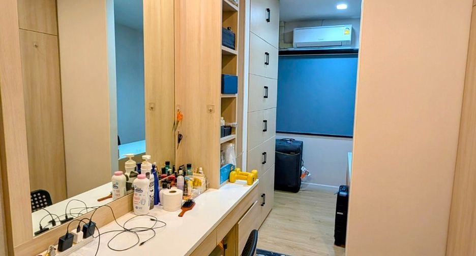 For sale 4 bedrooms house in Bang Phli, Samut Prakan