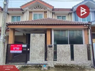 For sale 3 bedrooms townhouse in Min Buri, Bangkok