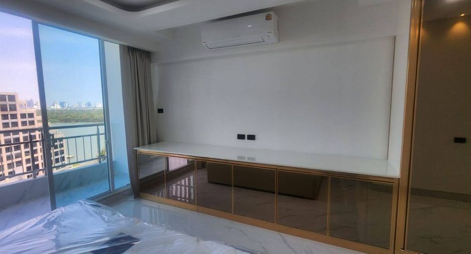 For sale 2 bedrooms condo in Yan Nawa, Bangkok