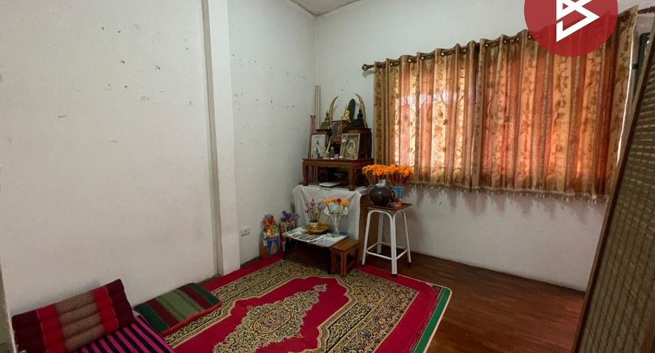 For sale 3 bedrooms townhouse in Sai Noi, Nonthaburi