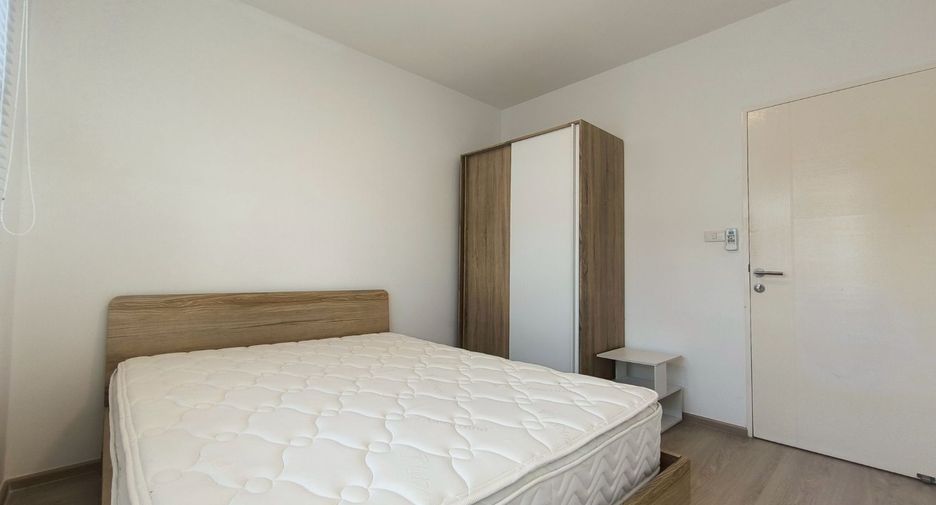 For rent 3 bedrooms townhouse in Bang Phli, Samut Prakan