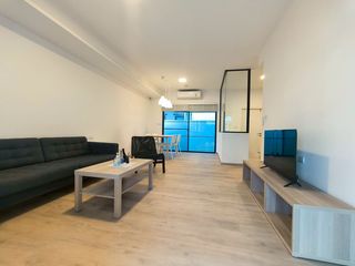 Casa adosada en alquiler de 3 habitaciones en Bang Phli, Samut Prakan