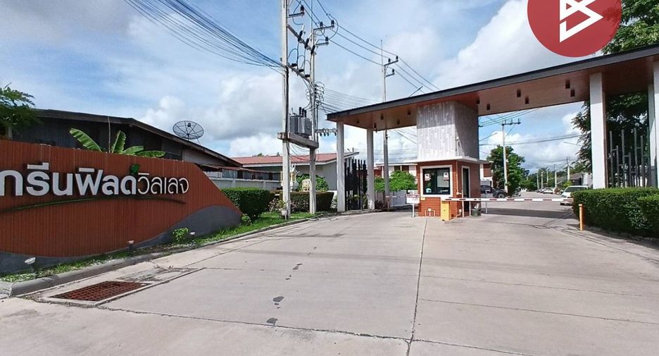 For sale 2 bedrooms townhouse in Ban Bueng, Chonburi