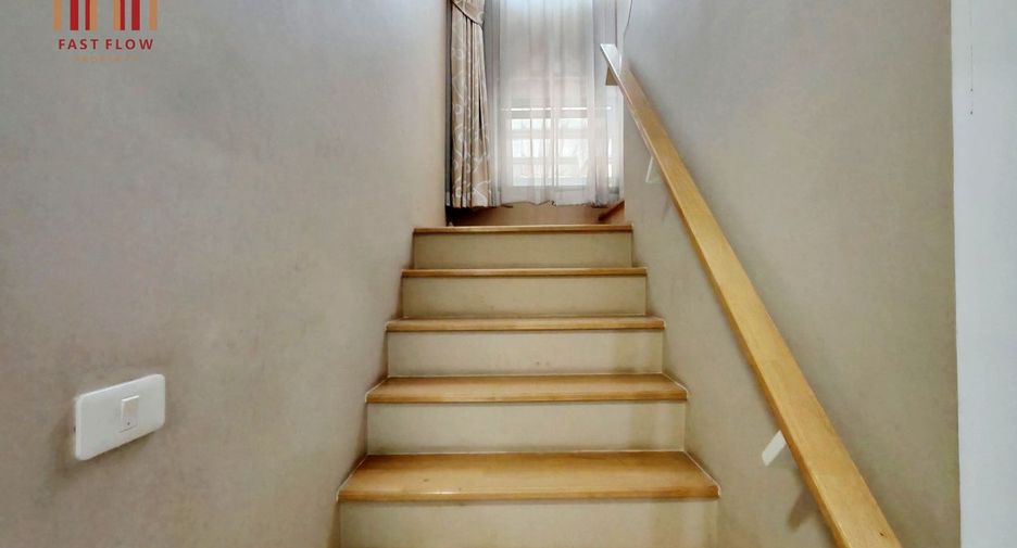 For sale 4 bedrooms house in Khlong Sam Wa, Bangkok