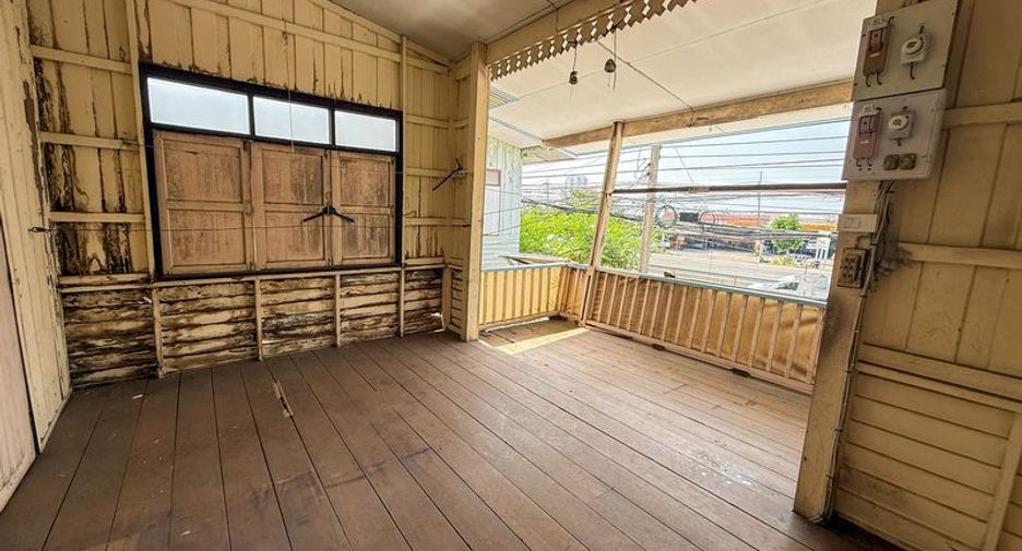 À vendre terrain à Si Racha, Chonburi
