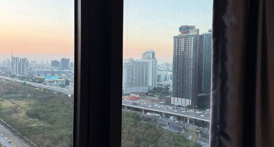 À louer 1 chambre condo à Watthana, Bangkok