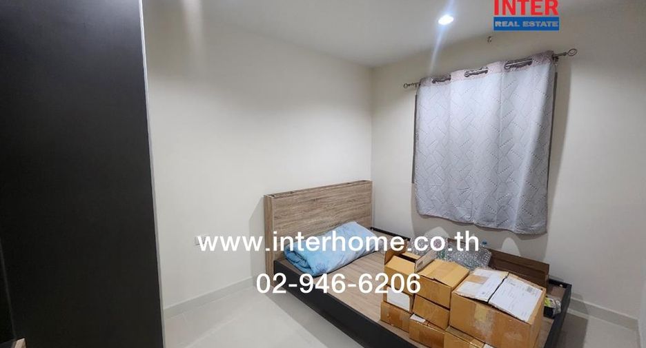 For sale 4 bedrooms townhouse in Mueang Samut Sakhon, Samut Sakhon