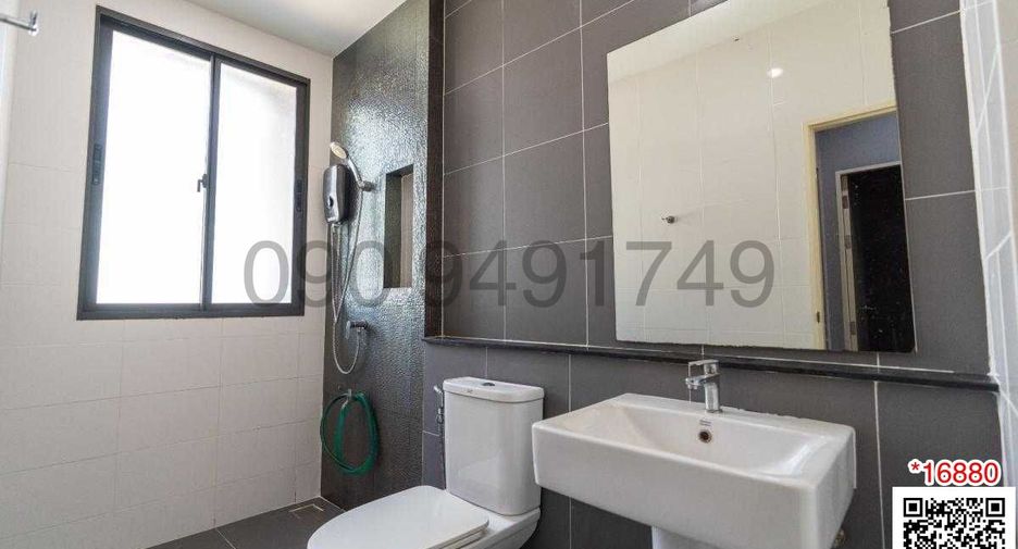 Haus zur Miete mit 3 Zimmer in Saphan Sung, Bangkok