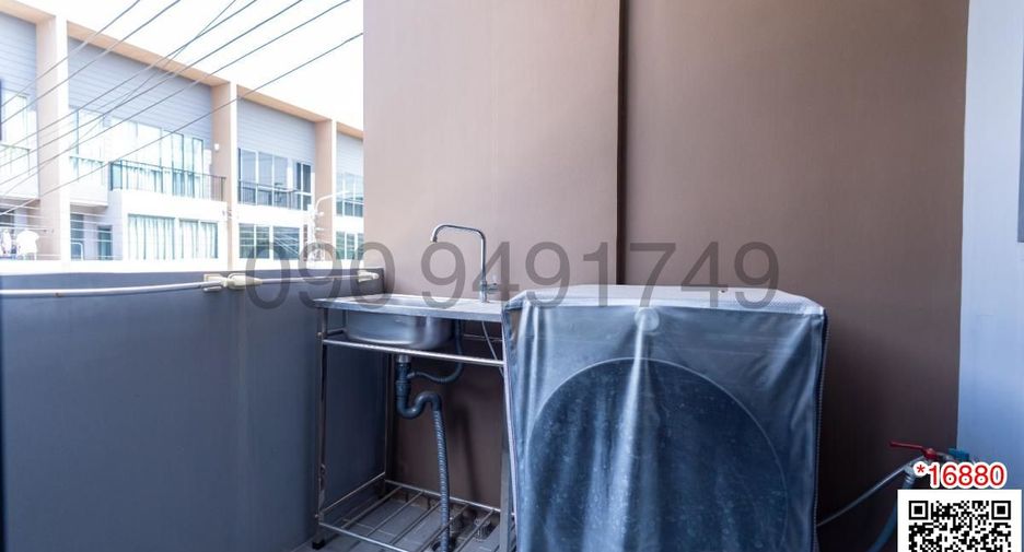Haus zur Miete mit 3 Zimmer in Saphan Sung, Bangkok