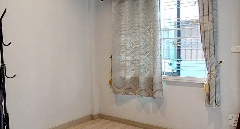 For sale 2 bedrooms townhouse in Bang Bo, Samut Prakan